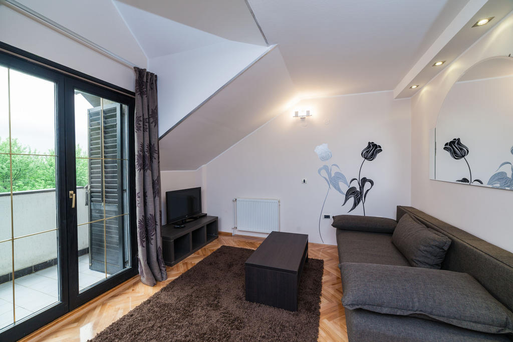Apartments Neivado زلاتيبور الغرفة الصورة